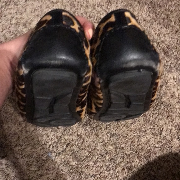 Micheal Kors Leopard print flats - Picture 4 of 5
